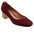 Dark Red Suede color swatch